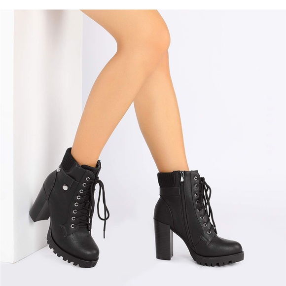 Dream Pairs Chunky Round-Toe High Heel Ankle Boots - Picture 5 of 7